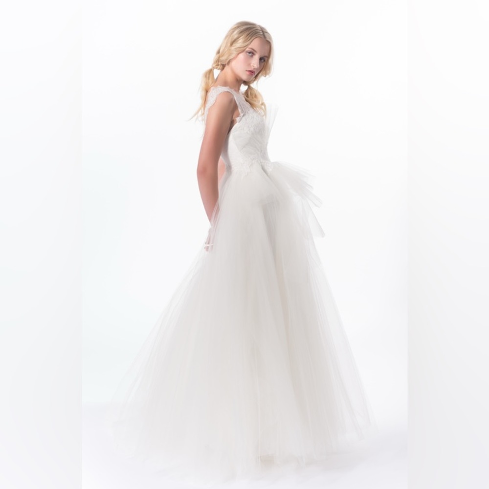 Claire La Faye “Queen for a day” wedding dress